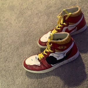 One peace Jordan’s yellow laces used
